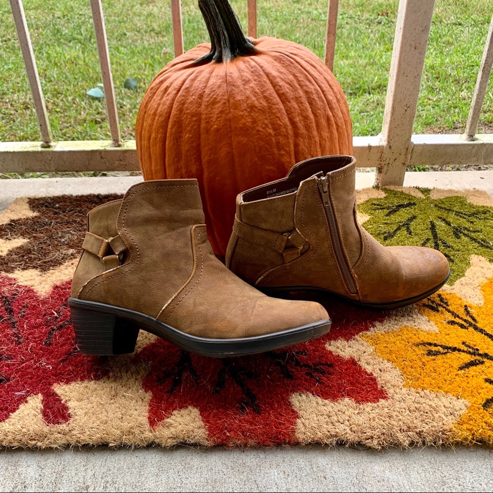 Fall Cognac Booties🍁🍂